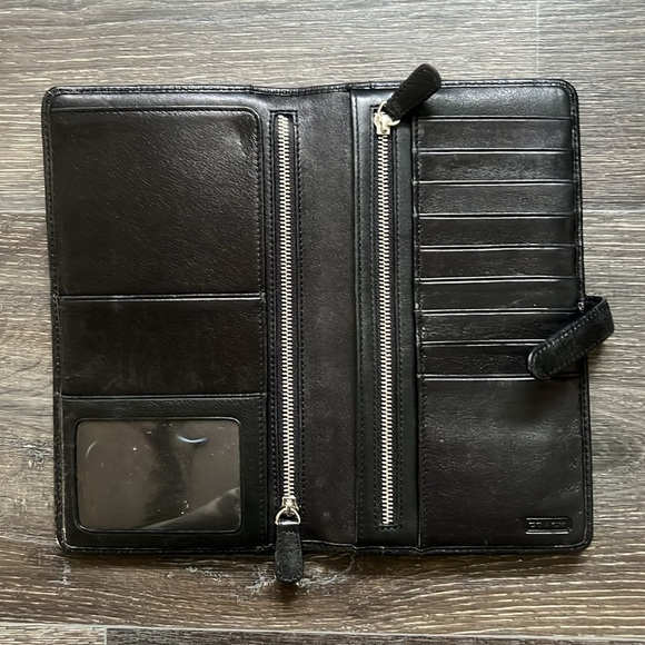 Coach leather wallet - Picture 11 of 17